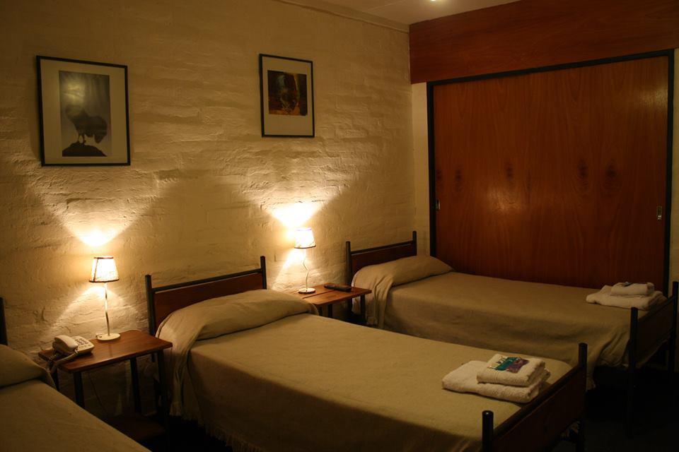 Hotel La Fundacion General Roca Eksteriør billede